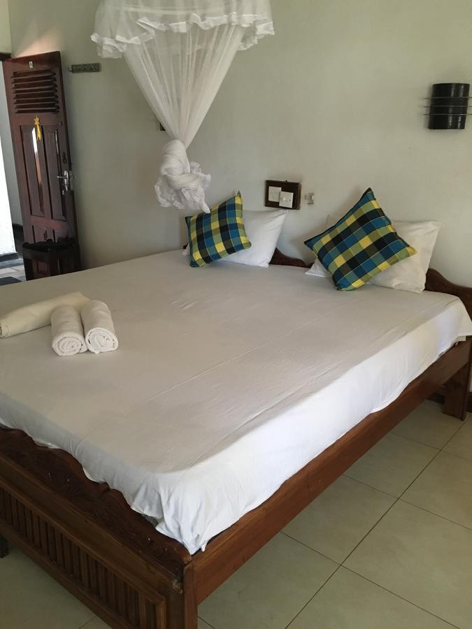 Dephani Beach Hotel Negombo Zewnętrze zdjęcie